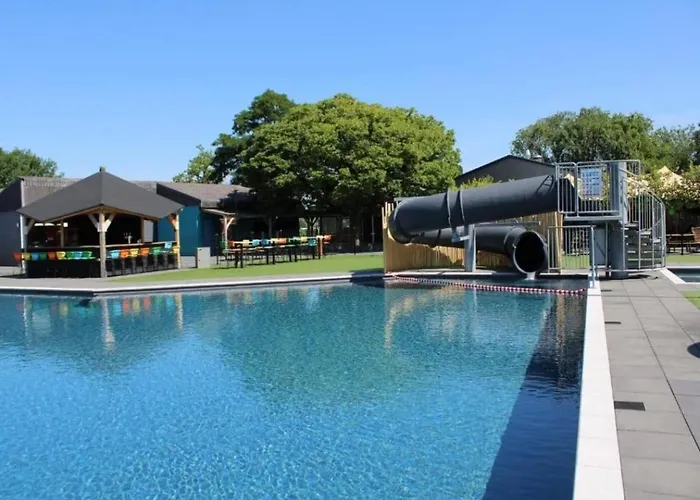 Alpstuga Woodlonge Tinyhouse